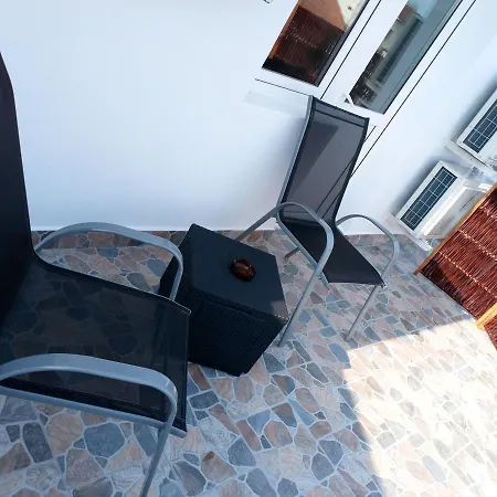 Casa Ingrid فندق
